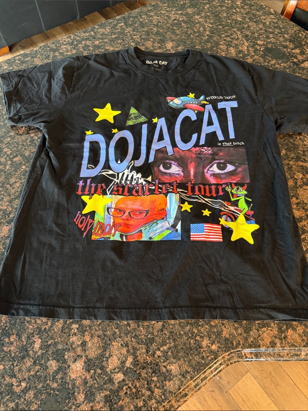 DOJACAT The Scarlet Tour Black Graphic Tee 2XL